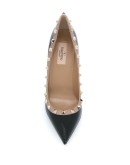 Rockstud pumps
