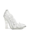 cut-out flower pumps