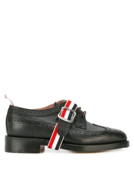 straped brogues 
