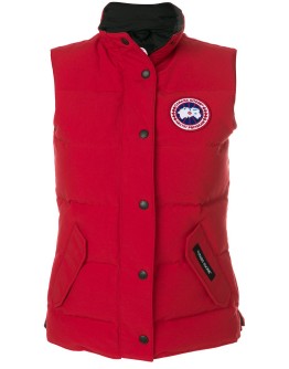 logo patch padded gilet