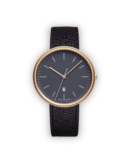 M38 date watch