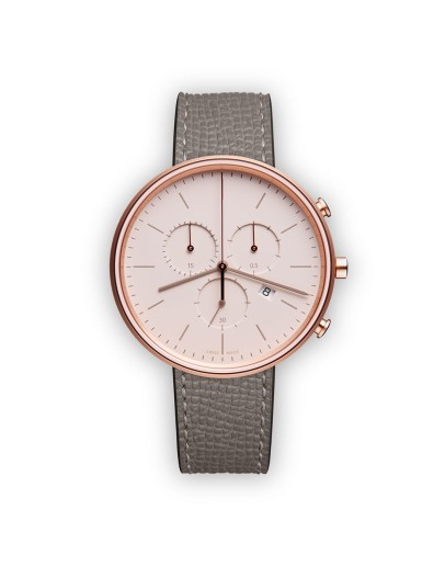 M40 chronograph watch