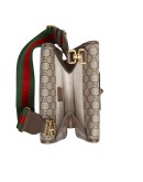 GG Supreme small messenger bag