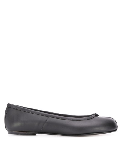 Tabi ballerinas