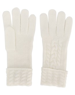 cable-knit gloves