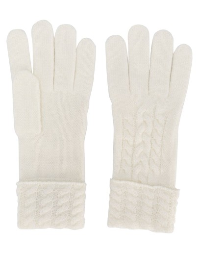 cable-knit gloves