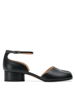 tabi toe block heel sandals