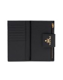 medium wallet