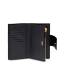medium wallet