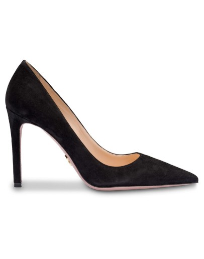 classic pumps