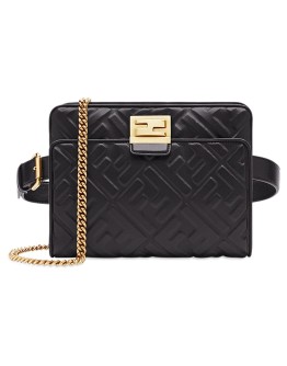 Upside down belt bag