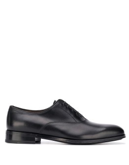 lace-up shoes