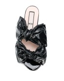 Bow embellished slides