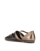 round toe shoes