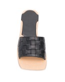 square toe Intrecciato slides