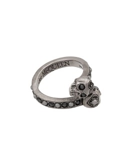 skull motif ring