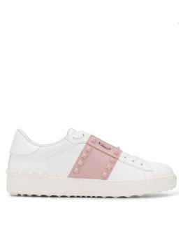 Open low-top sneakers