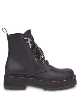 FFreedom biker-style boots