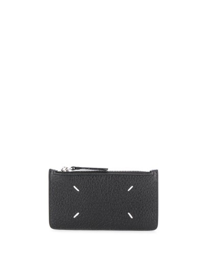 small zipped wallet