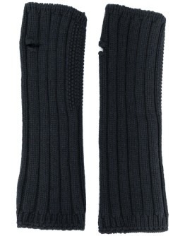 knitted mittens
