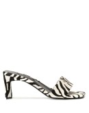 Maisy III mules