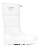 padded moon boots
