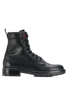 Combat boots