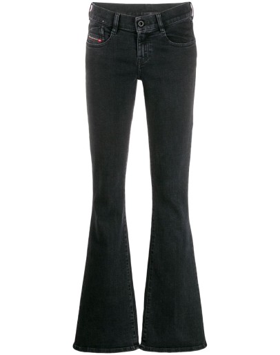 flared leg jeans