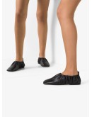 Phinia flat pumps