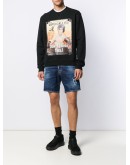 straight-fit shorts