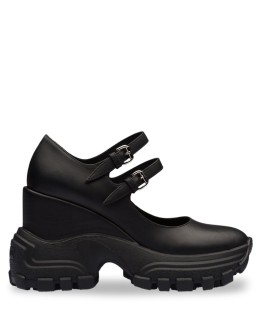 platform sole pumps