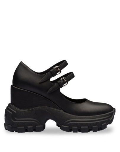 platform sole pumps