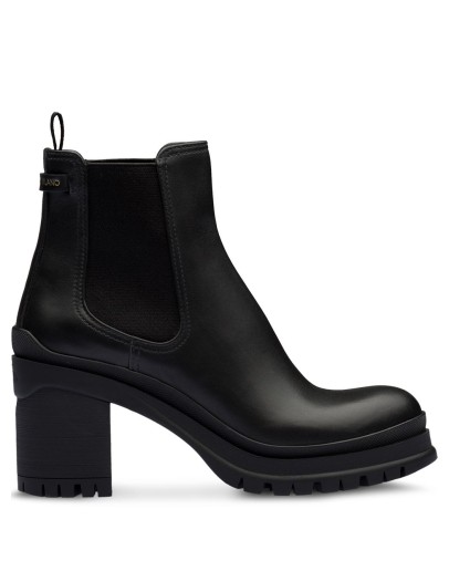 chunky heel ankle boots