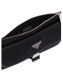 logo-plaque pouch