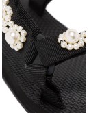 pearl-embellished sandals