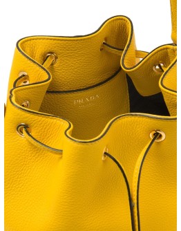 drawstring-fastening logo bucket bag