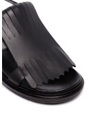 fringed Fussbett sandals