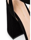 buckled strap chunky sandals