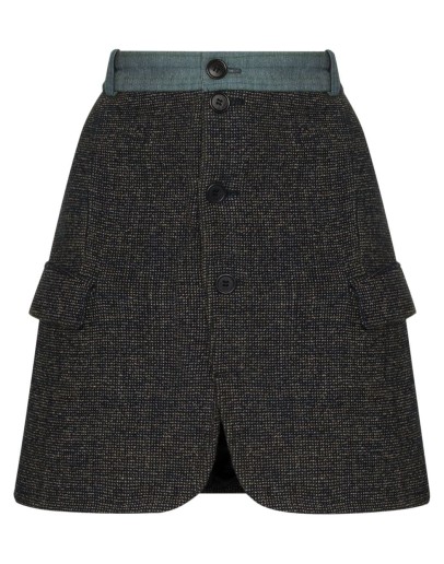 buttoned mini skirt 