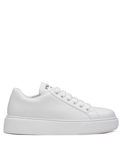 platform sole sneakers
