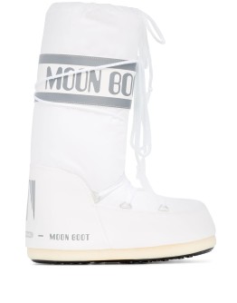 classic flat snow boots