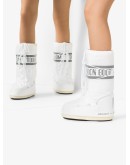 classic flat snow boots