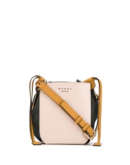 Gusset bucket bag