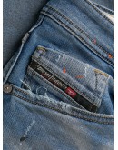Narrot cropped carrot fit jeans
