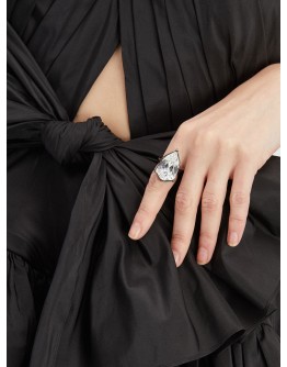 Gallery crystal ring