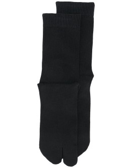 split toe socks