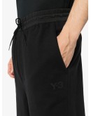 cropped jogging bottoms