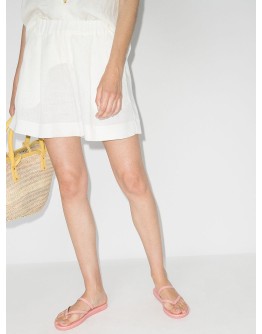 strappy flip flops