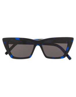 cat-eye frame sunglasses