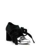 cap toe tied pumps